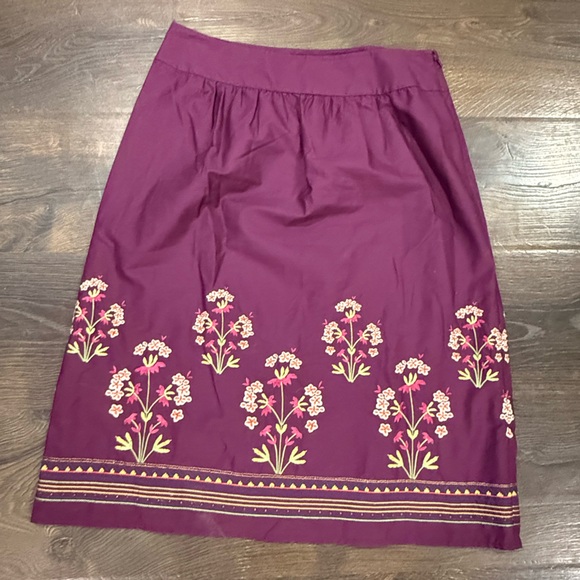 Talbots Dresses & Skirts - Talbots Plum Purple Skirt with Embroidered Floral Pattern